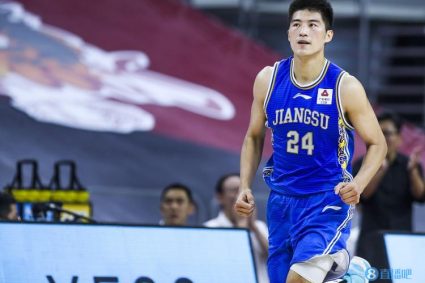 Zhao Zuozhou declined two CBA quotation contracts and chose to switch to a three-person basketball court.