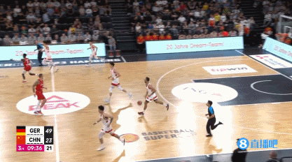 Take over all! In the opening of the second half, Li Kele won all 6 points for the team in a row.