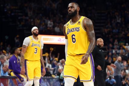 Executive: Davis’s renewal indicates that James will continue to stay in the Lakers