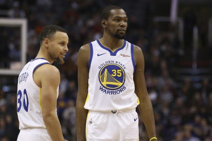 Xiao Li: Although Bird didn’t change the team, he was no better than KD. The latter went to the best team. Warriors are still the best in the team.