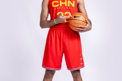 The biggest problem at this stage in China’s men’s basketball is the shooting rate of defenders and outside lines. Li Kael’s first show is good.