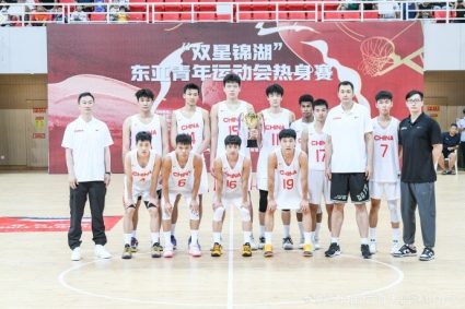 China U18 won the “Double Star Jinhu” East Asian Youth Games warm-up match champion thank all the staff for their hard work