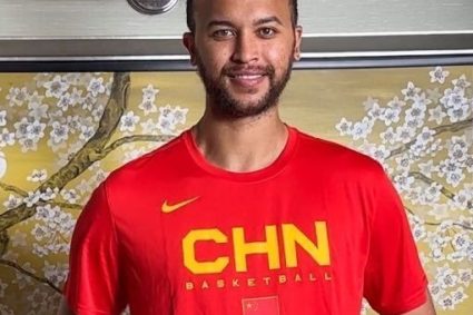 Li Kael: I am proud and proud. Today, I have fulfilled my wish to admit my ancestors and my family’s greatest wish.